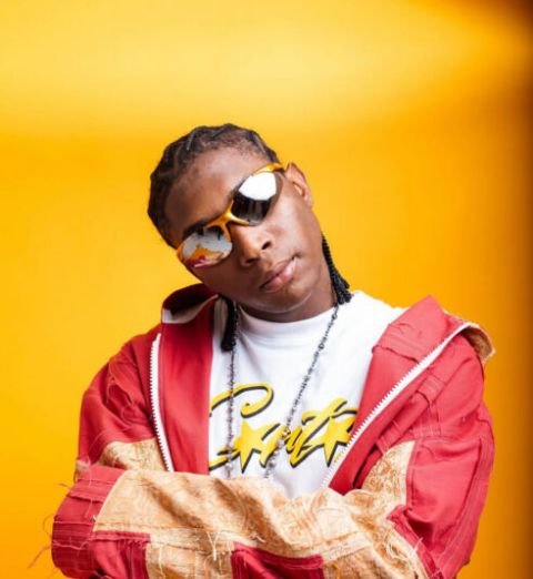 Bella Shmurda poses confidently amid clash with Portable